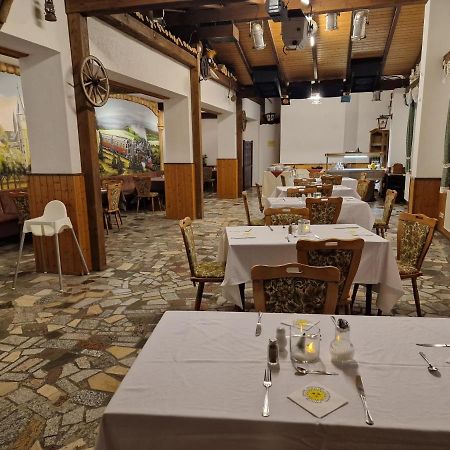 מלון Gernrode  Gasthof Zum Baren מראה חיצוני תמונה