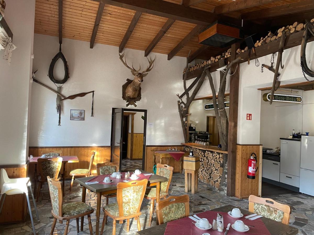 מלון Gernrode  Gasthof Zum Baren מראה חיצוני תמונה